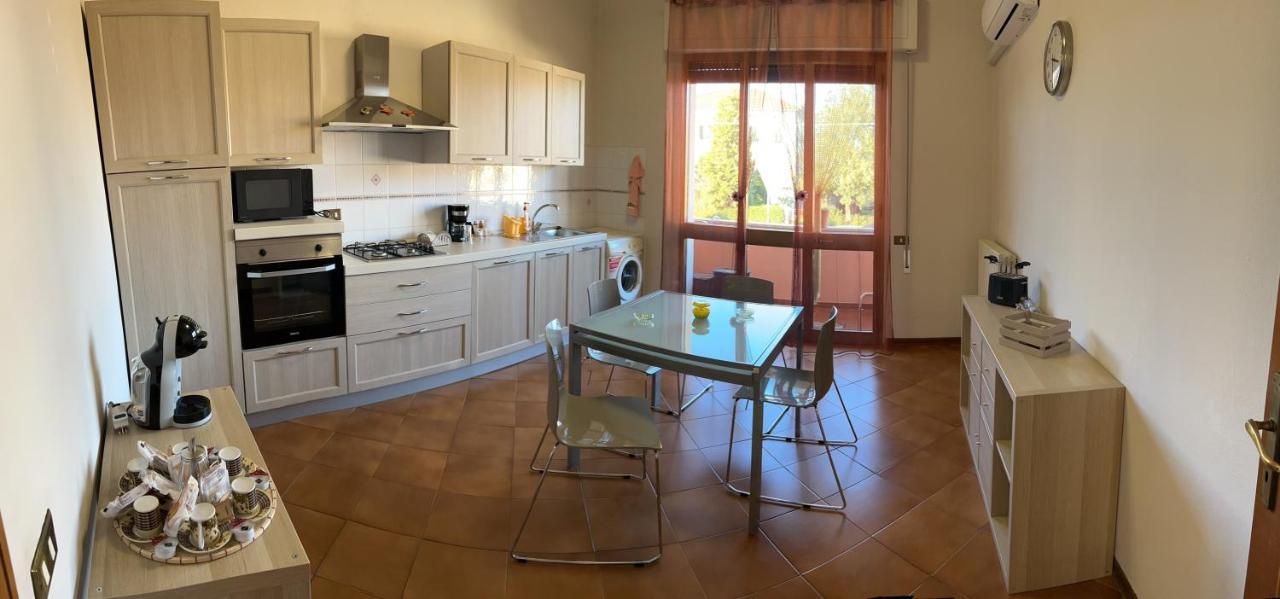 Albi'S House,Terrazza ,Wi-Fi, Parcheggio, Ac Apartment Lucca Luaran gambar