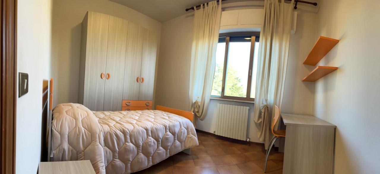 Albi'S House,Terrazza ,Wi-Fi, Parcheggio, Ac Apartment Lucca Luaran gambar